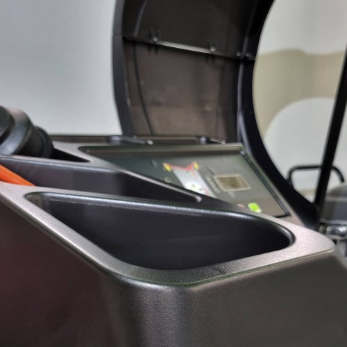 2D Reifenwuchtmaschine ATH W24