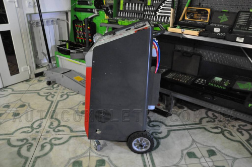 Автоматическая станция для заправки автокондиционеров R1234yf Spin Clever Advance Basic