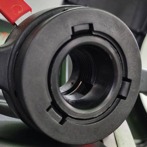 2D Reifenwuchtmaschine ATH W24