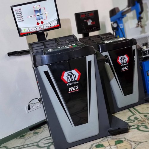 Auswuchtmaschine 2D ATH W62 LCD