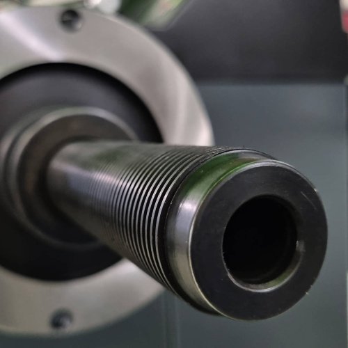 2D Reifenwuchtmaschine ATH W24