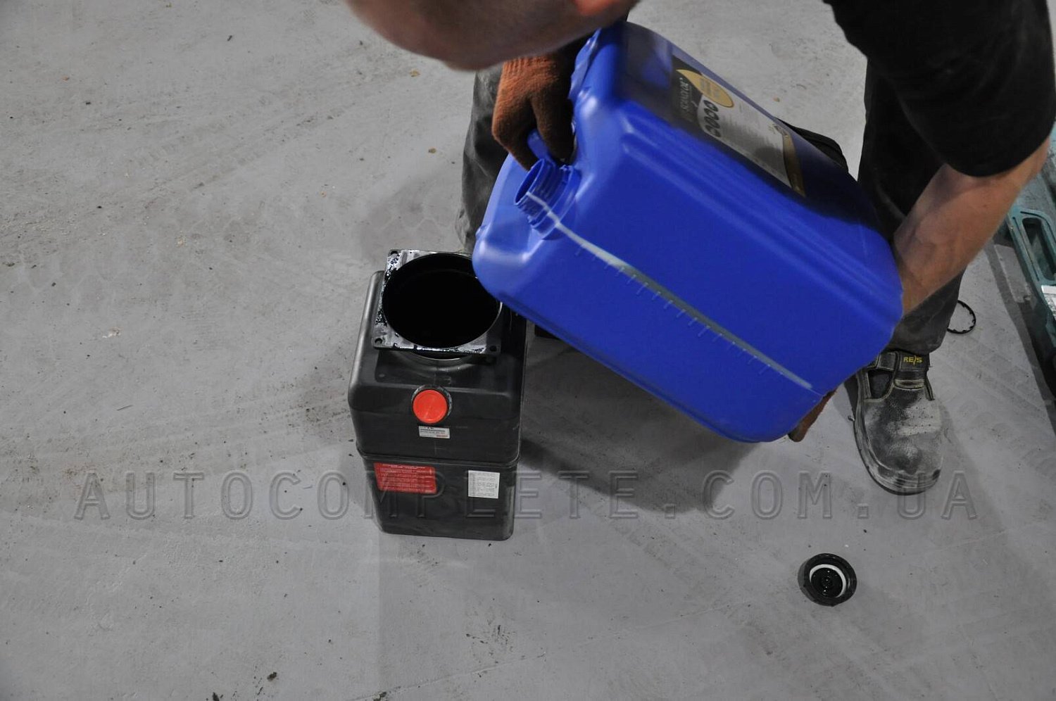 Montaż podnośnika dwukolumnowego