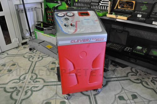 Автоматическая станция для заправки автокондиционеров R1234yf Spin Clever Advance Basic